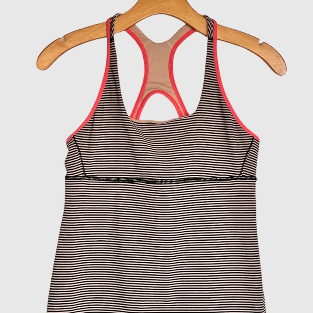 Lululemon Get Fit Keyhole Tank w/Shelf Bra - Picture 3 of 16